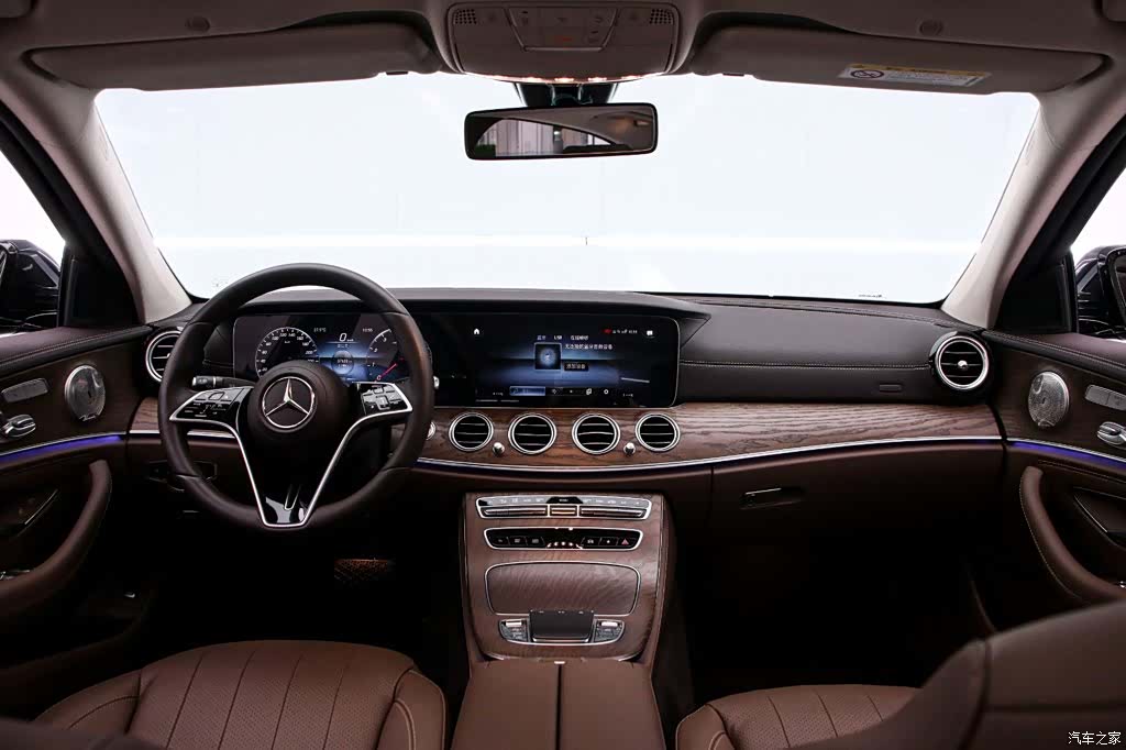 Mercedes-Benz E-Class, 2023 все фото