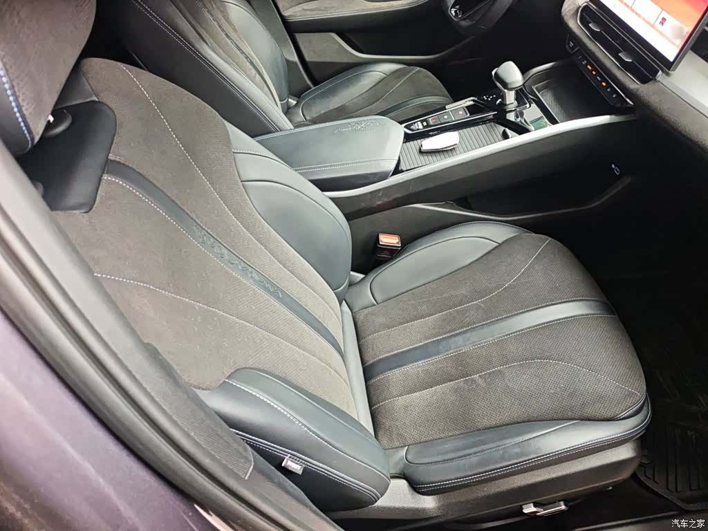 Geely Preface, 2024 20