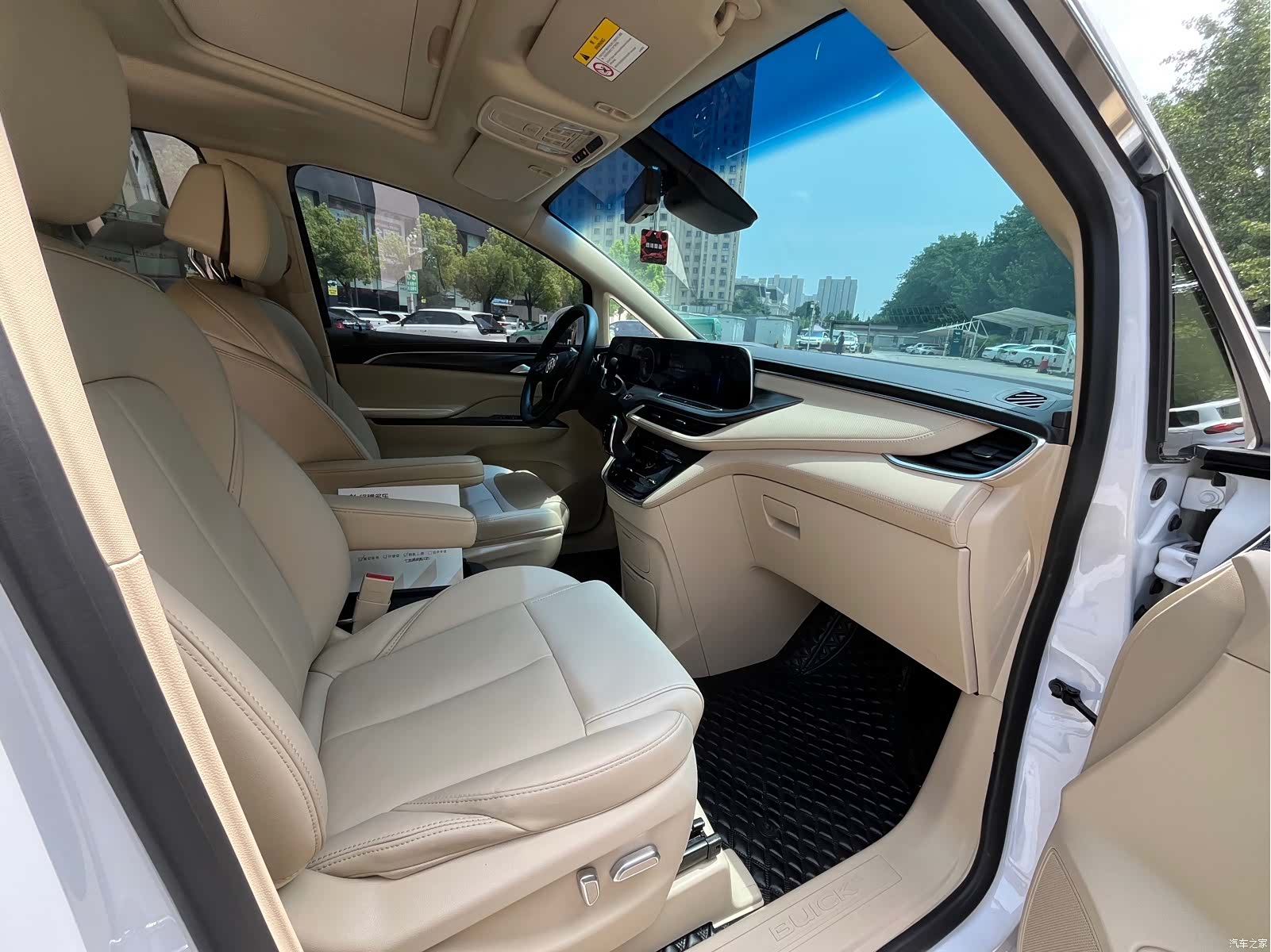 Buick GL8, 2023 14