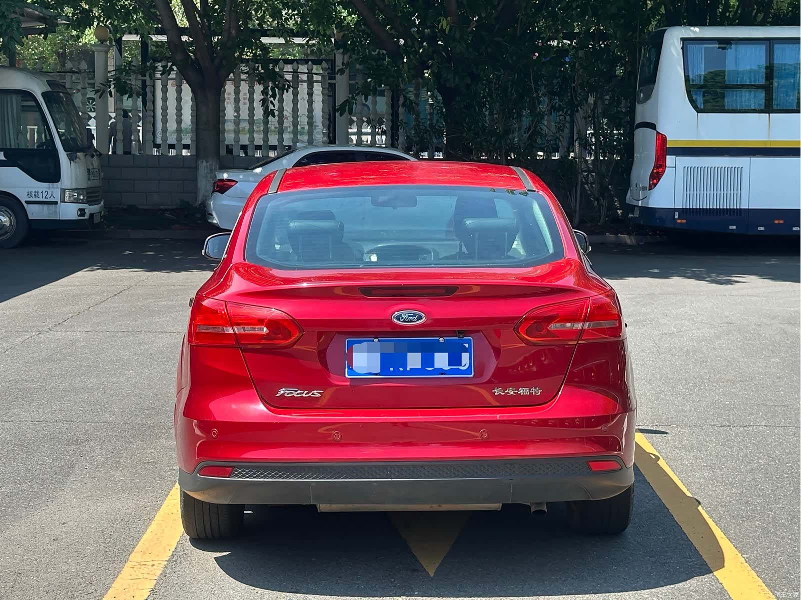 Ford Focus, 2016 8
