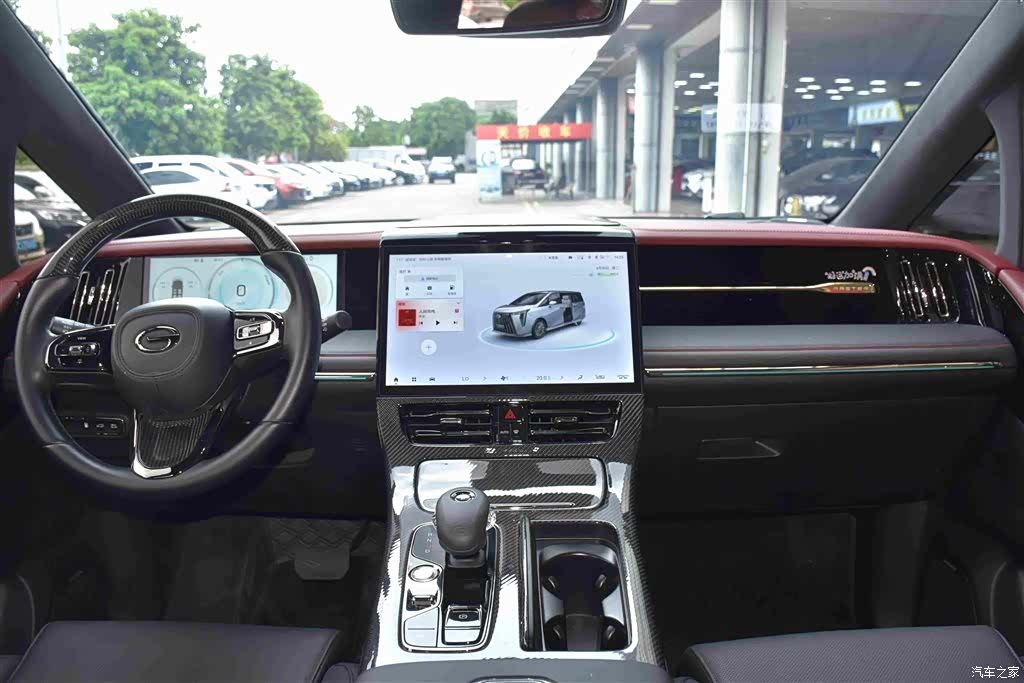 Trumpchi M8, 2025 11