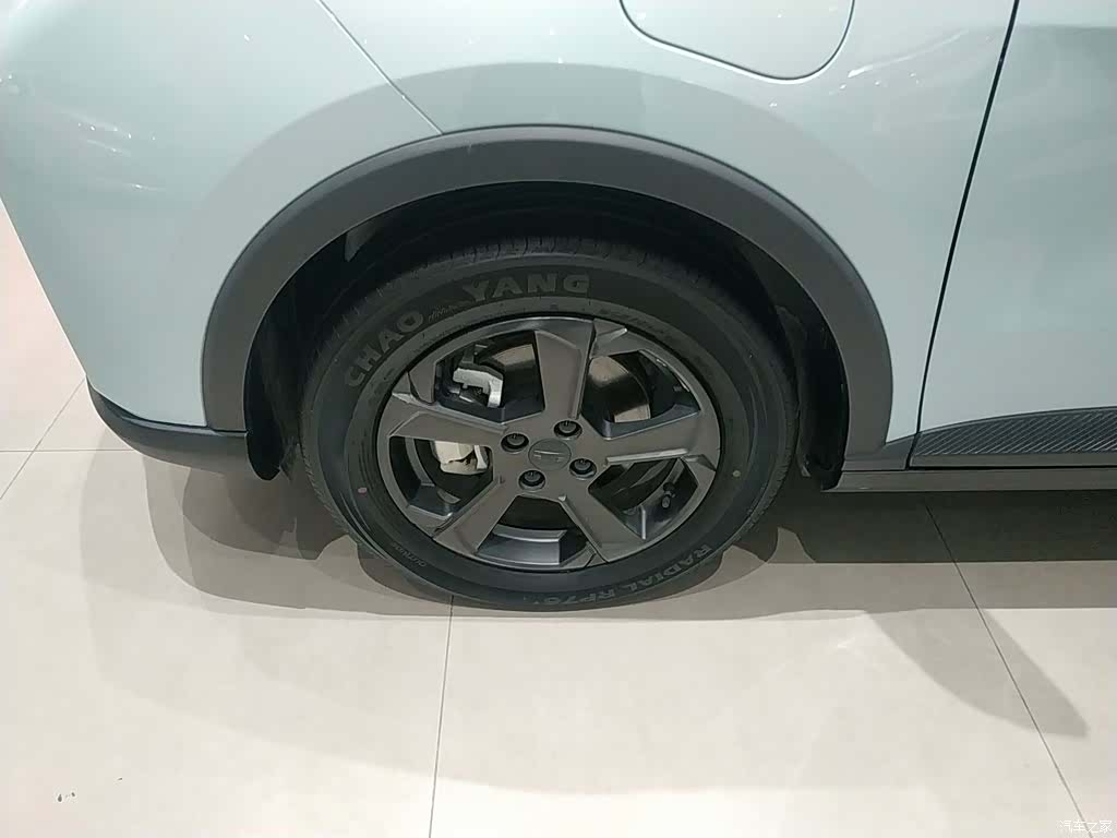 Geely E, 2023 25