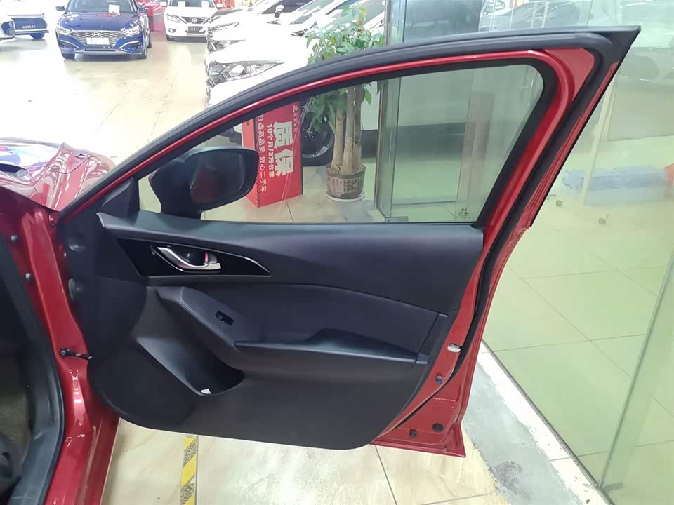 Mazda 3 Angkesaila Mazda 3 Angkesaila