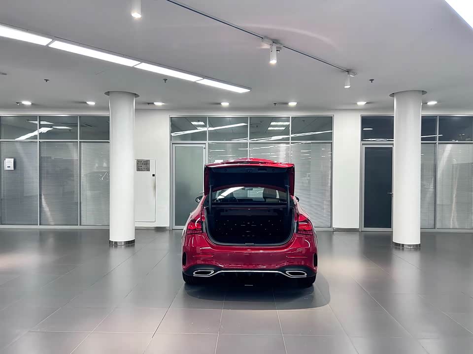 Mercedes-Benz Class A Mercedes-Benz Class A