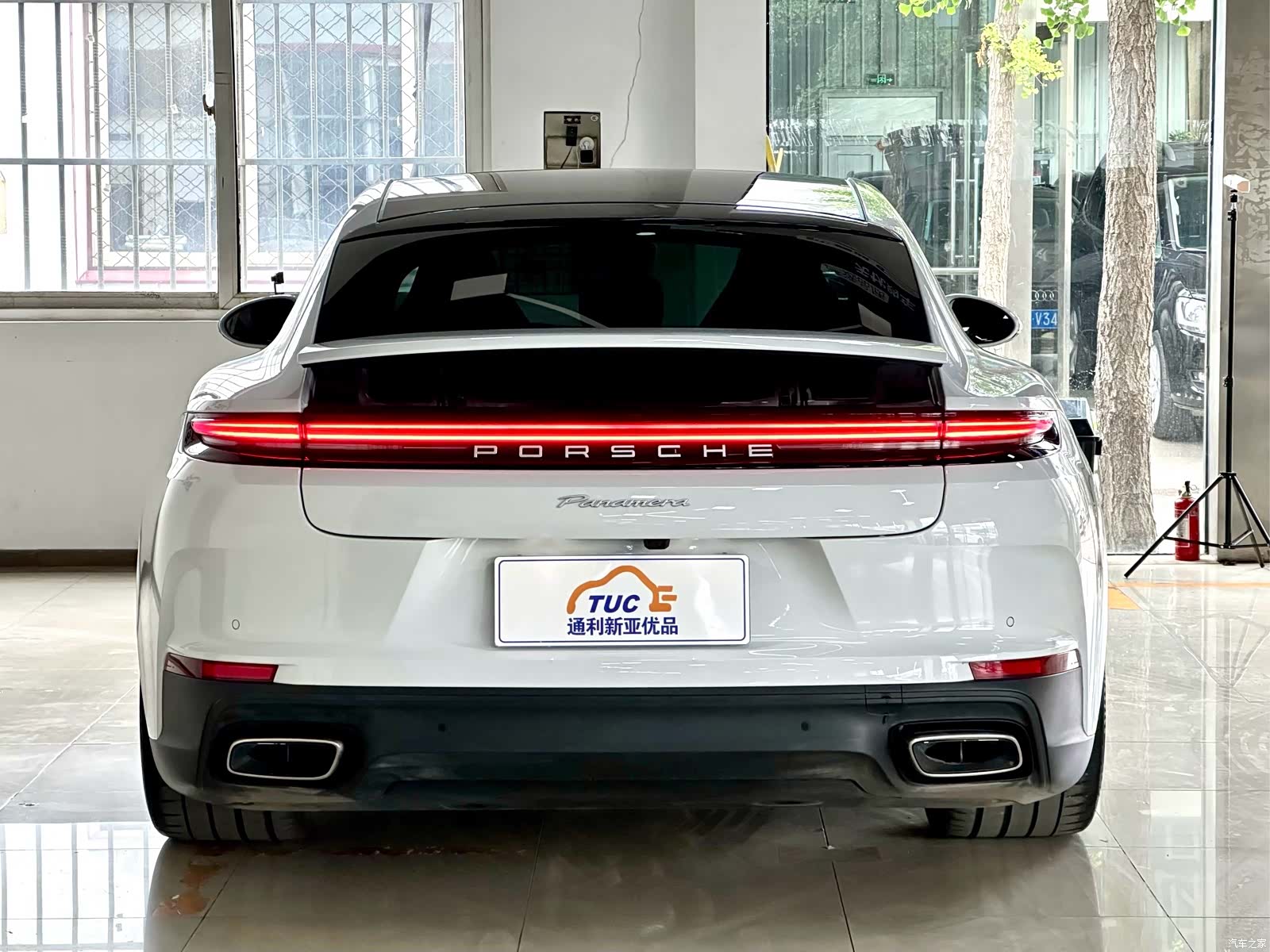 Porsche Panamera, 2025 10
