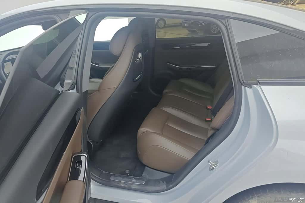 Leapmotor C01, 2023 11
