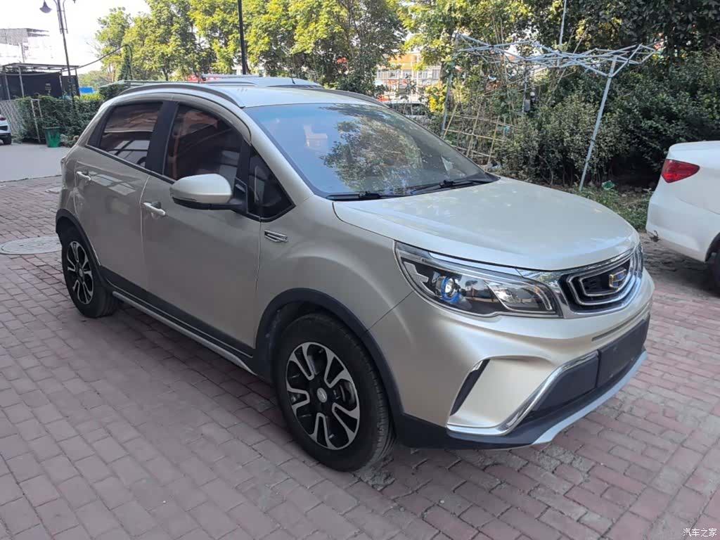 Geely X3, 2017 4