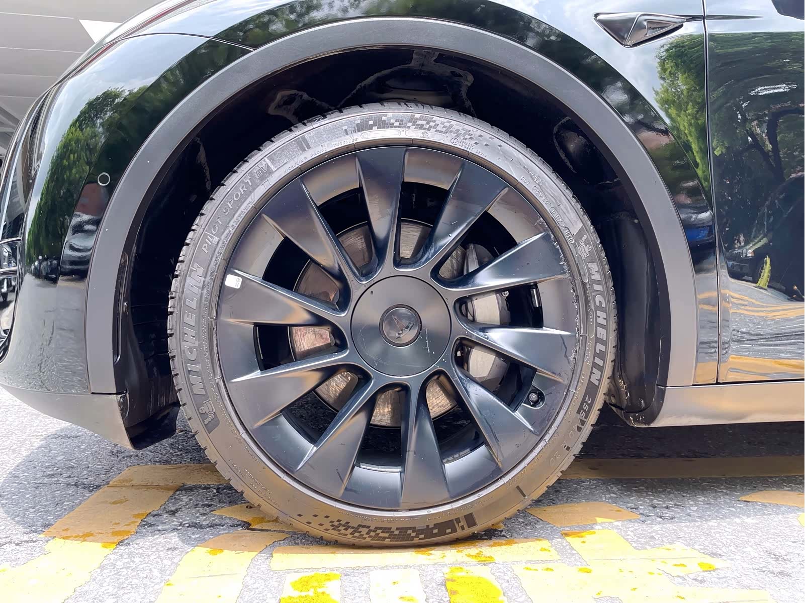 Tesla Model Y, 2022 6
