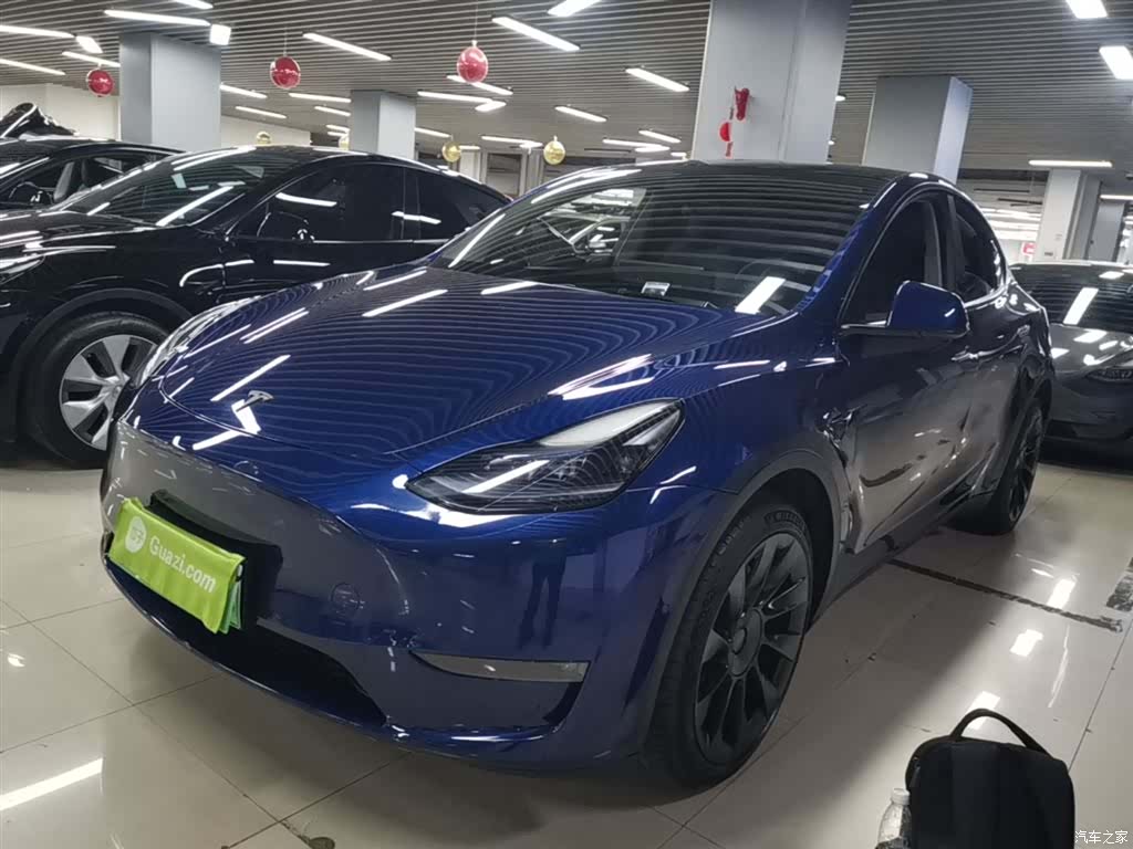 Tesla Model Y, 2021 2