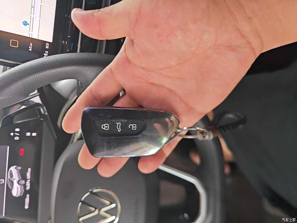 Volkswagen ID.4, 2023 9