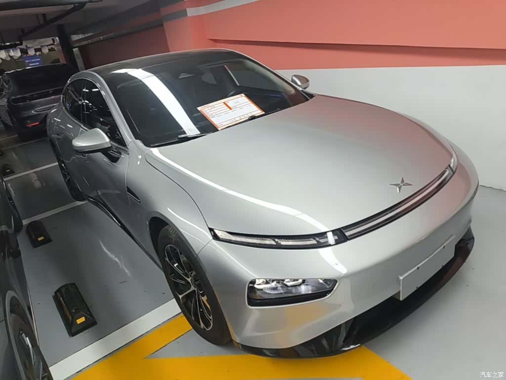 Xpeng P7, 2022 4
