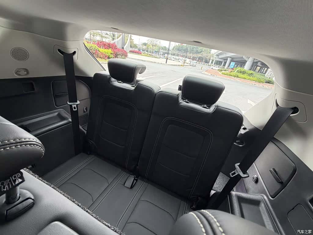 Jetour X70, 2020 19