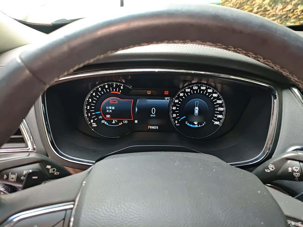 Ford Taurus, 2017 4