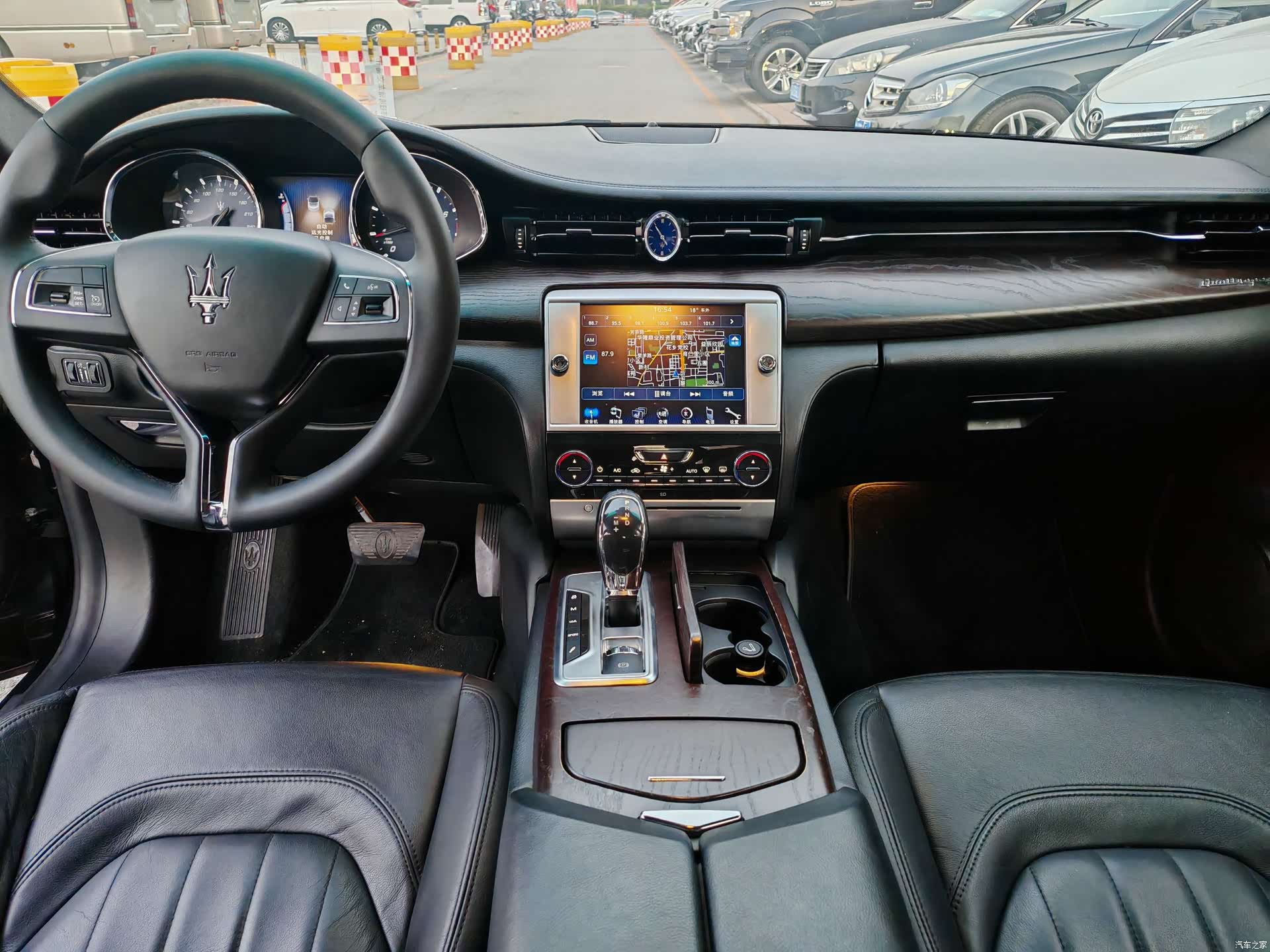 Maserati Q4, 2015 7