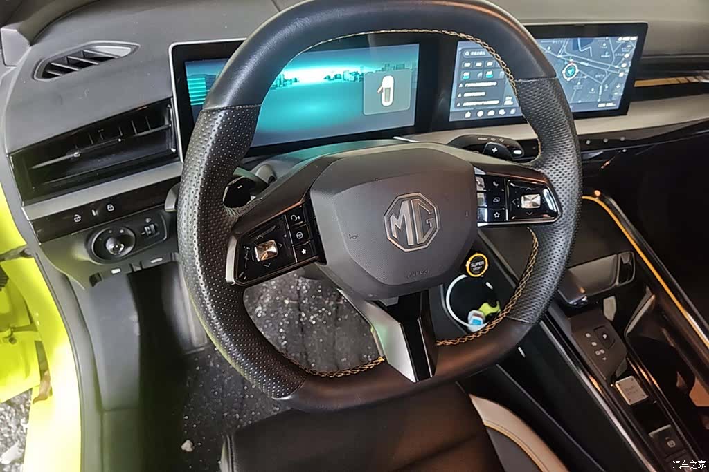 MG MG5, 2022 15