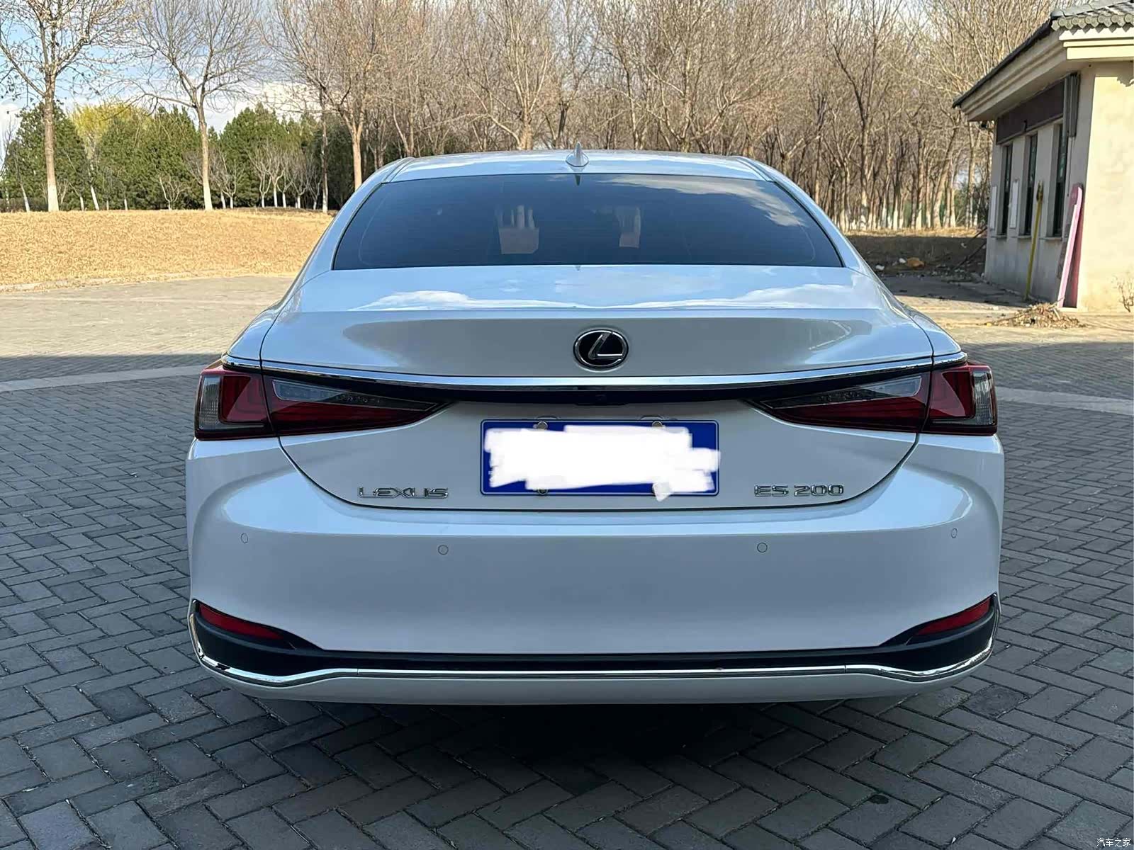 Lexus ES, 2024 все фото
