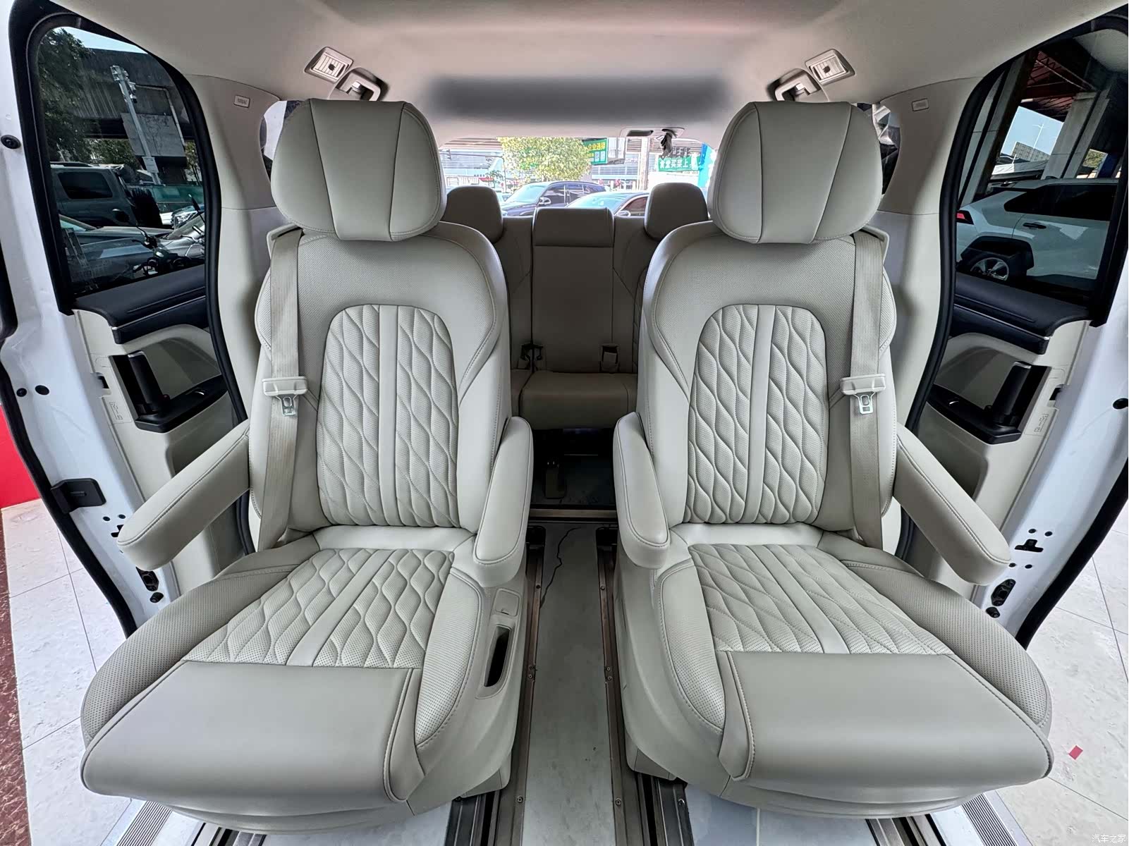 Buick GL8, 2023 19