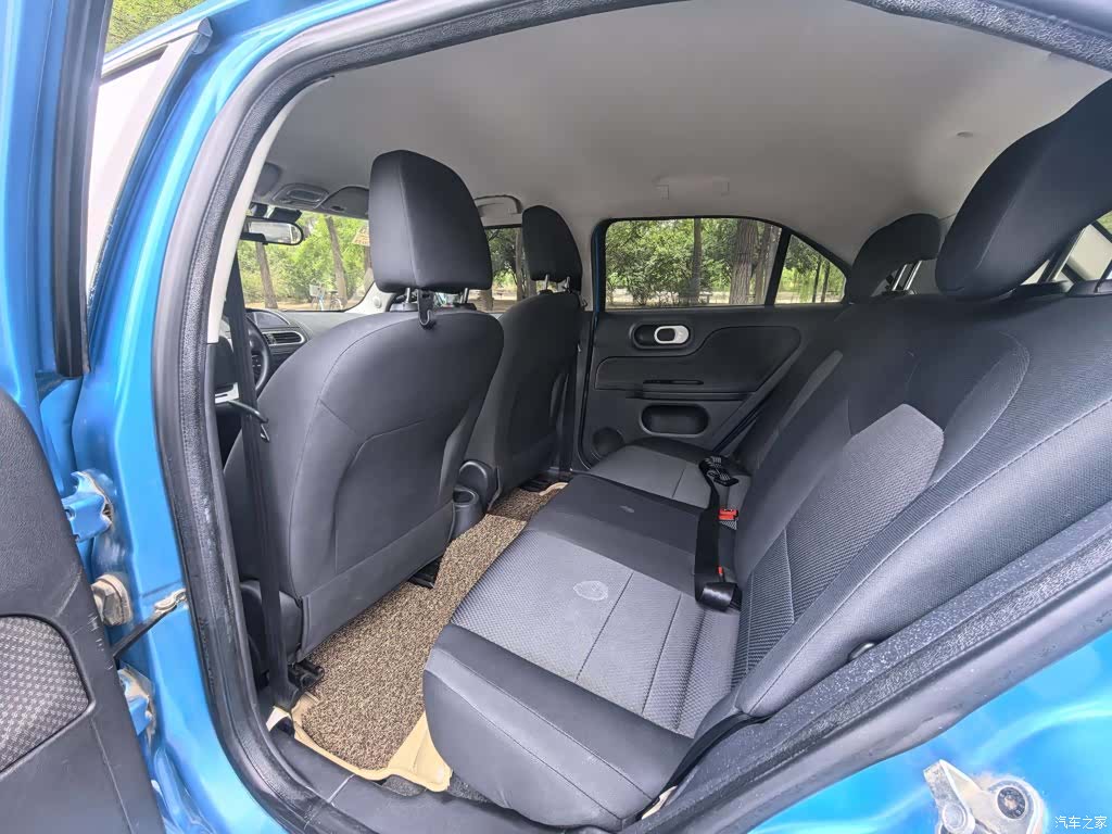 MG 3, 2013 6