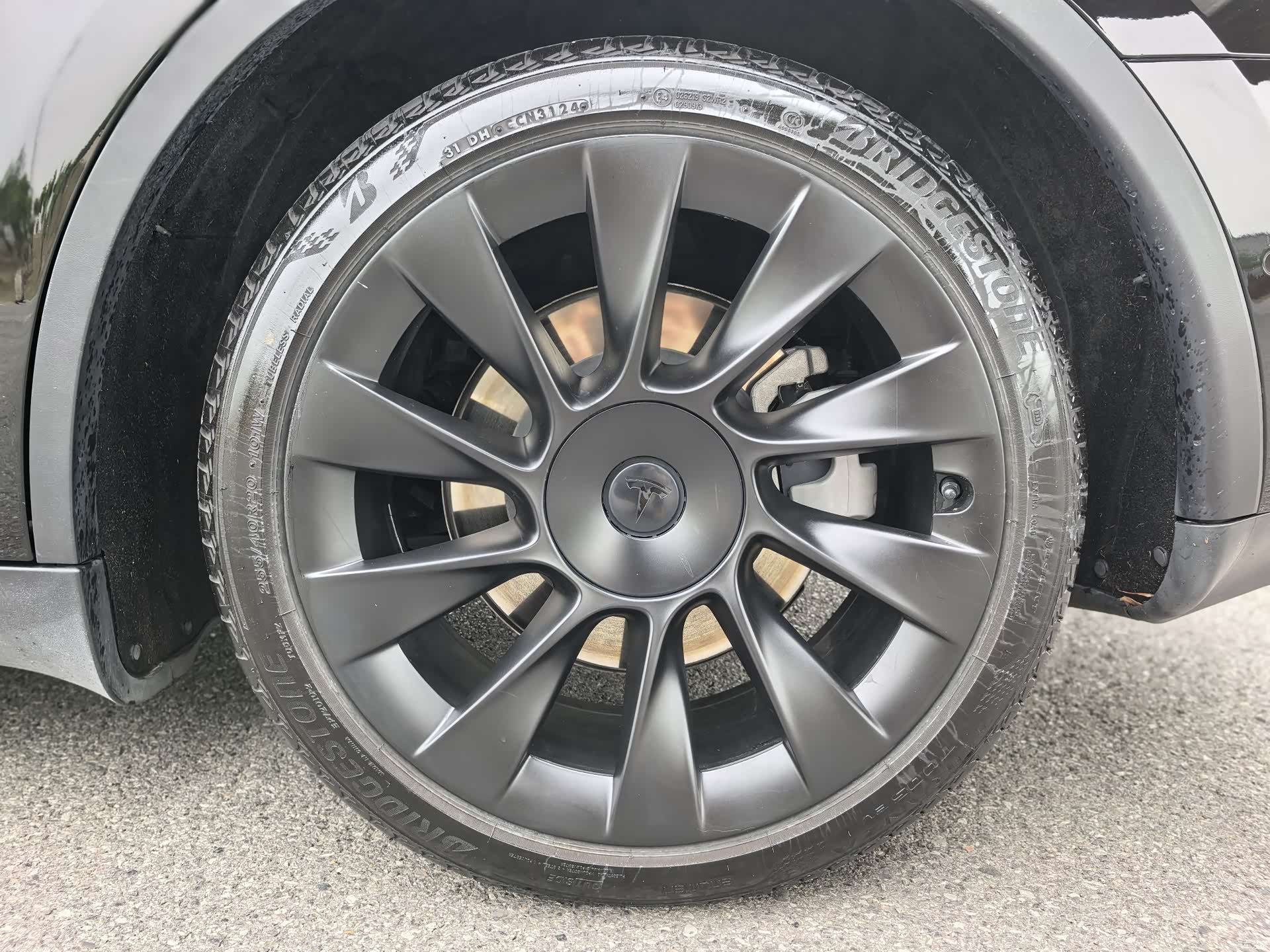 Tesla Model Y, 2022 15