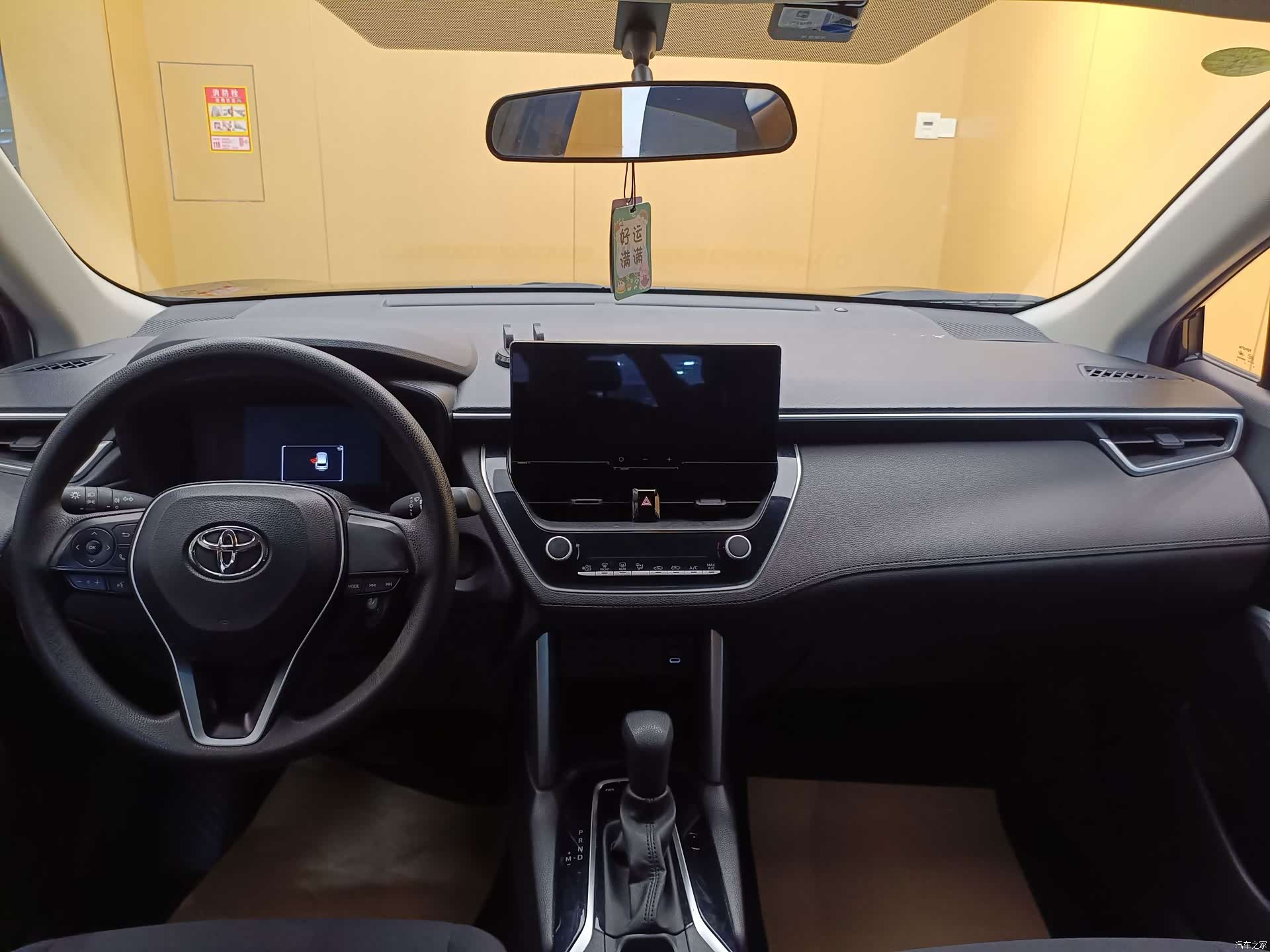 Toyota Frontlander, 2024 19