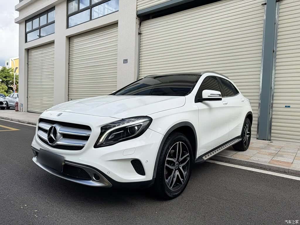 Mercedes-Benz GLA