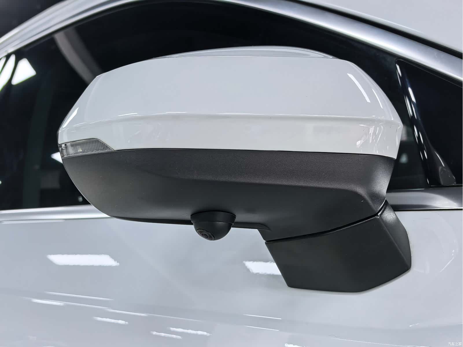 Audi Q3, 2023 8