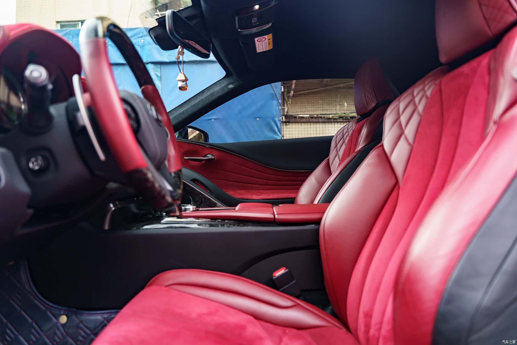 Lexus LC, 2019 15