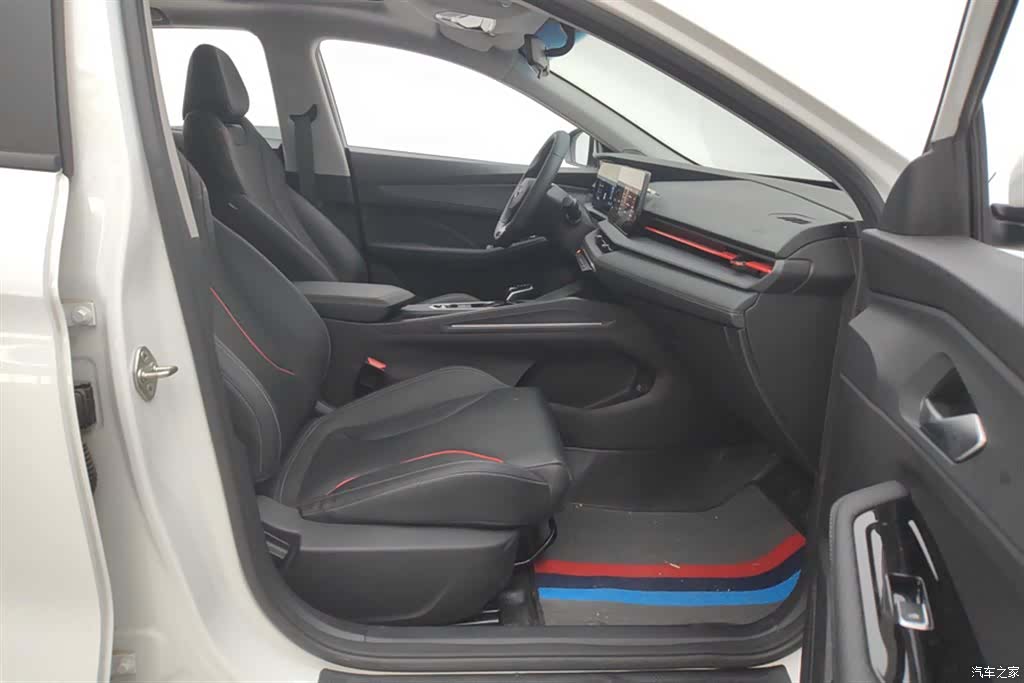 Geely Binray, 2024 8
