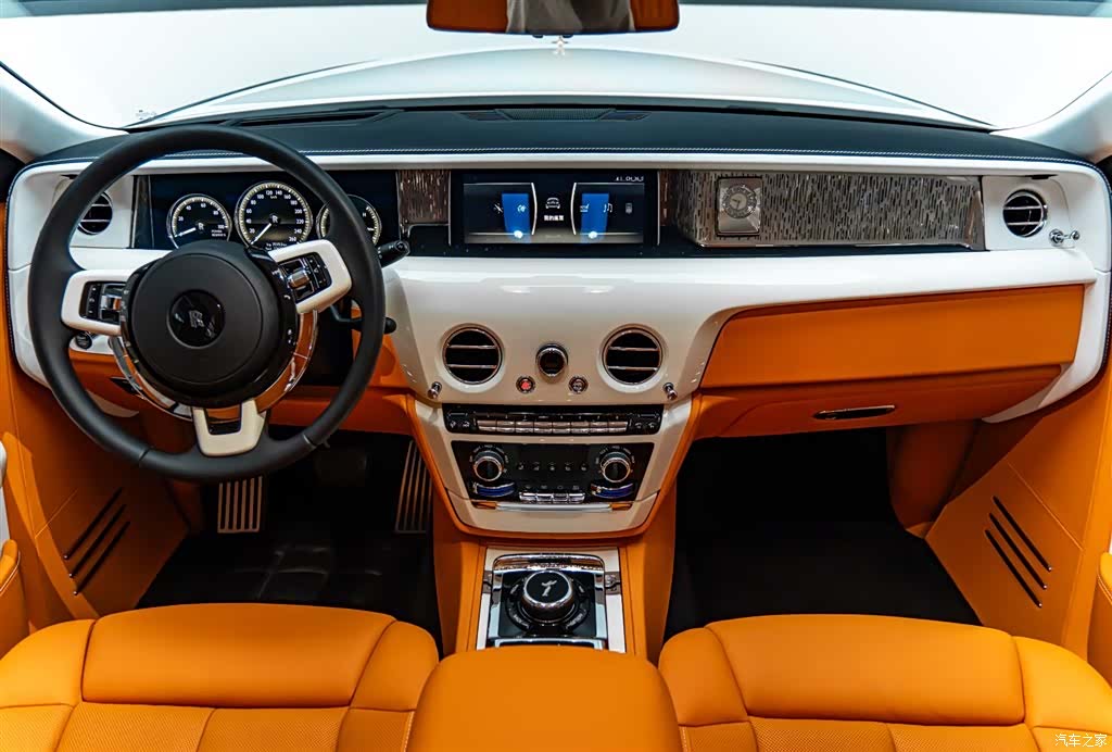 Rolls-Royce Phantom, 2019 10