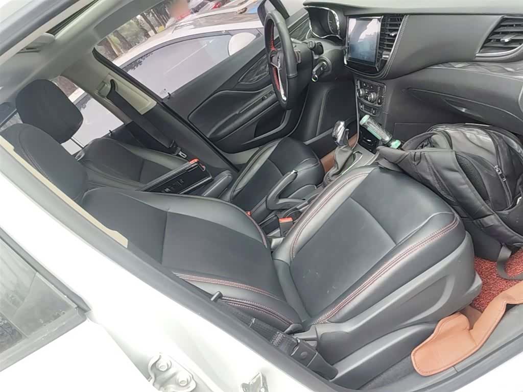 Buick Encore, 2017 25