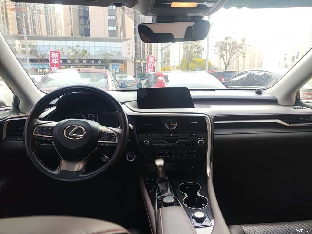 Lexus RX, 2018 2