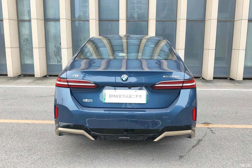 BMW i5, 2025 все фото