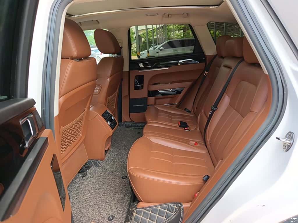 Zotye T700, 2018 17