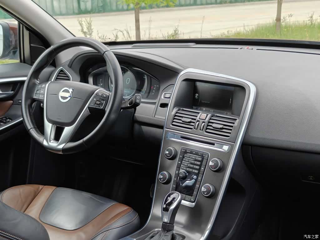Volvo XC60, 2014 24