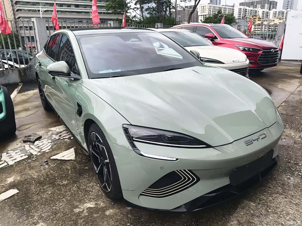 BYD Seal, 2023 4