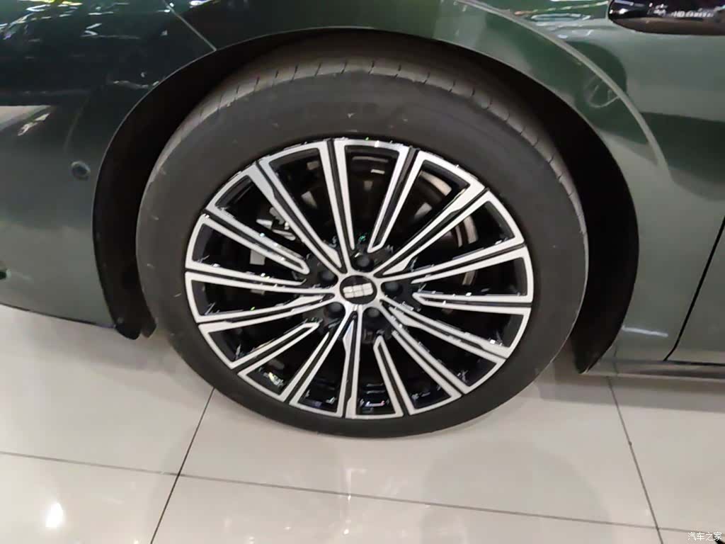 Geely 8, 2025 23