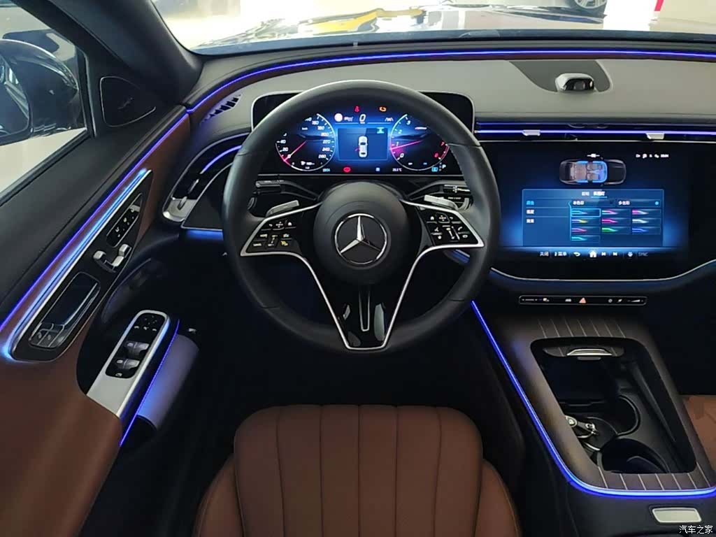 Mercedes-Benz E-Class, 2025 11