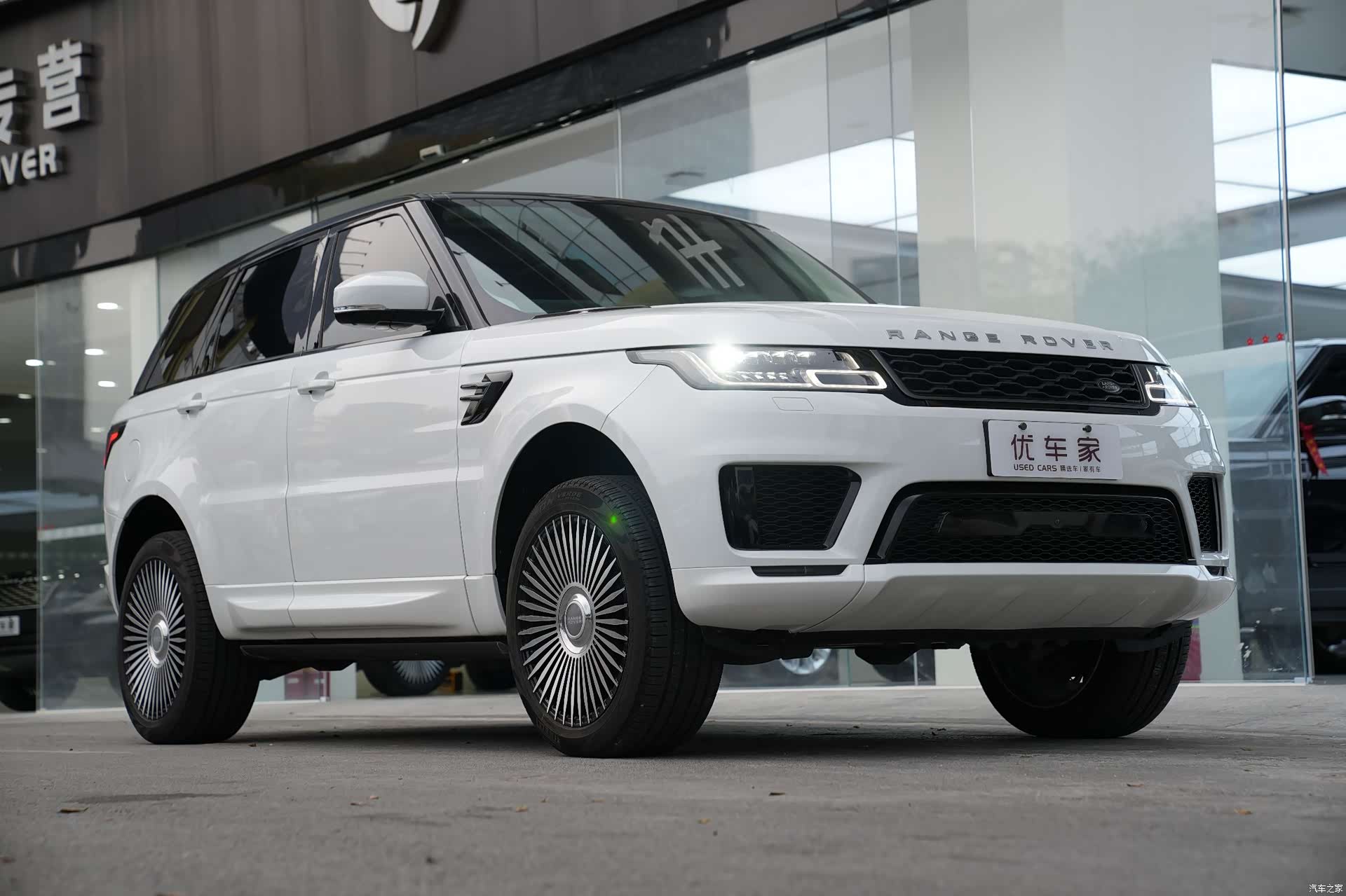 Land Rover Range Rover, 2020 3