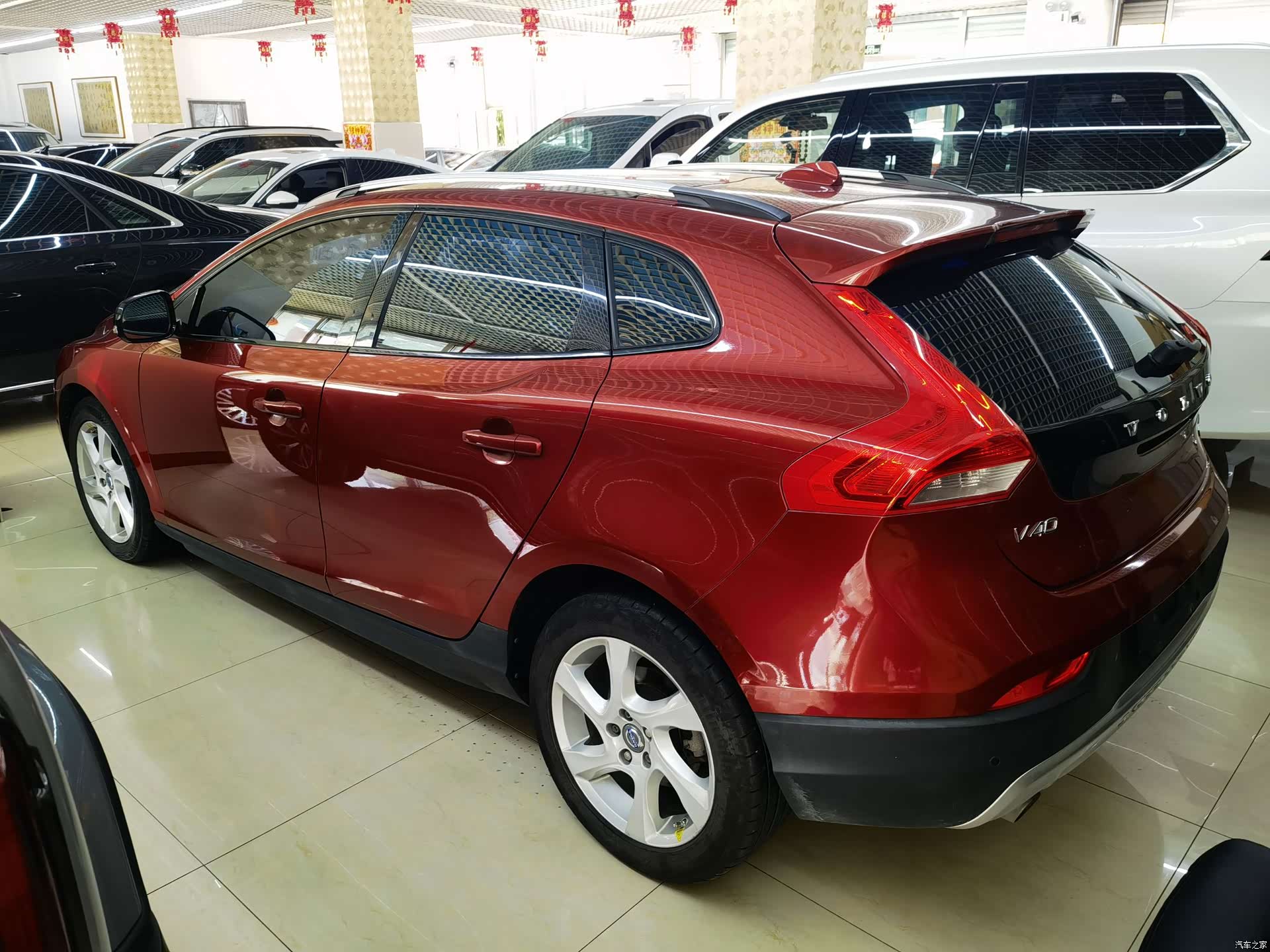 Volvo V40, 2014 4