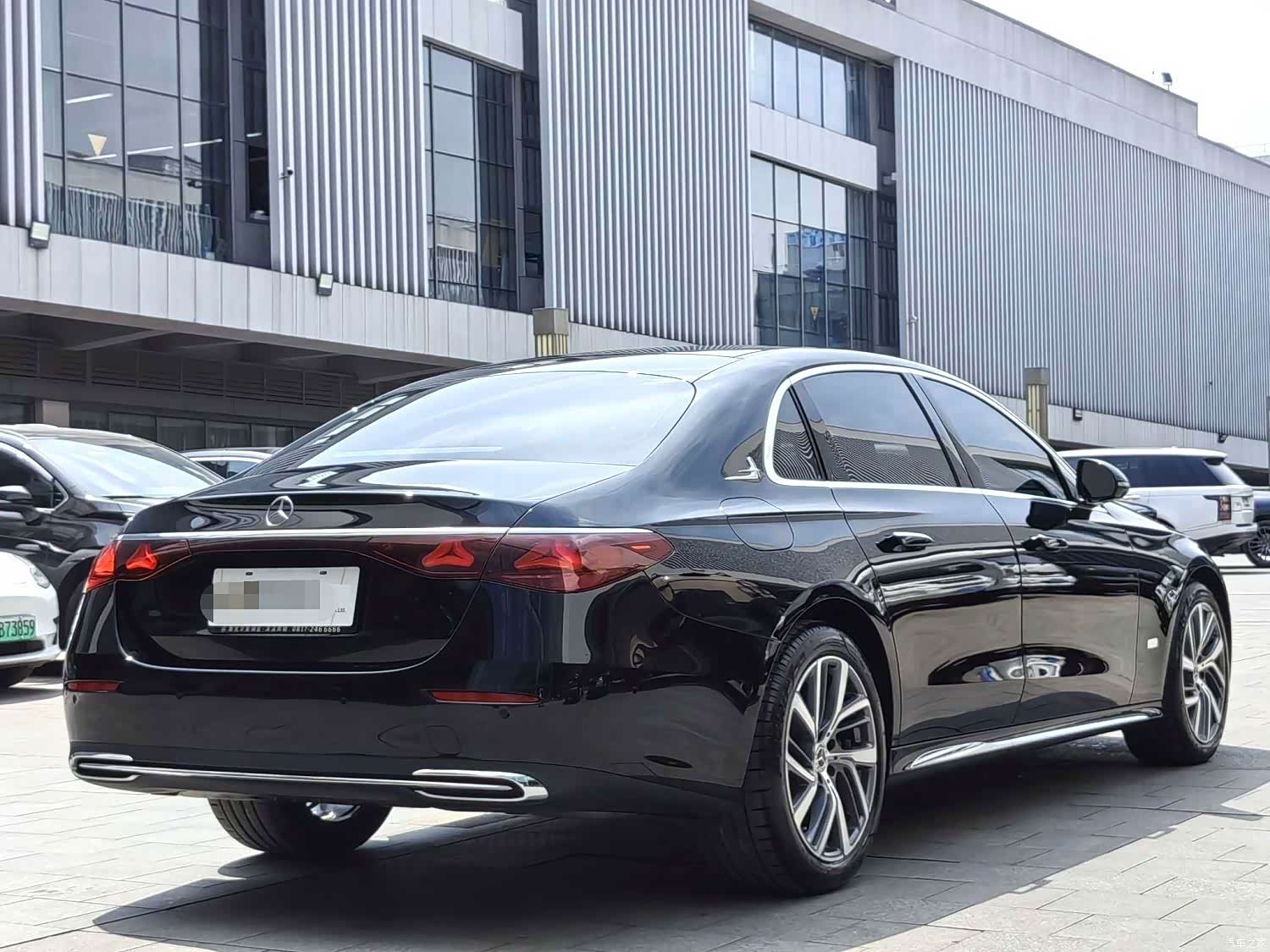 Mercedes-Benz E-Class, 2024 9
