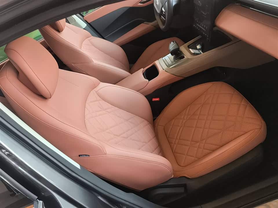 Changan A05