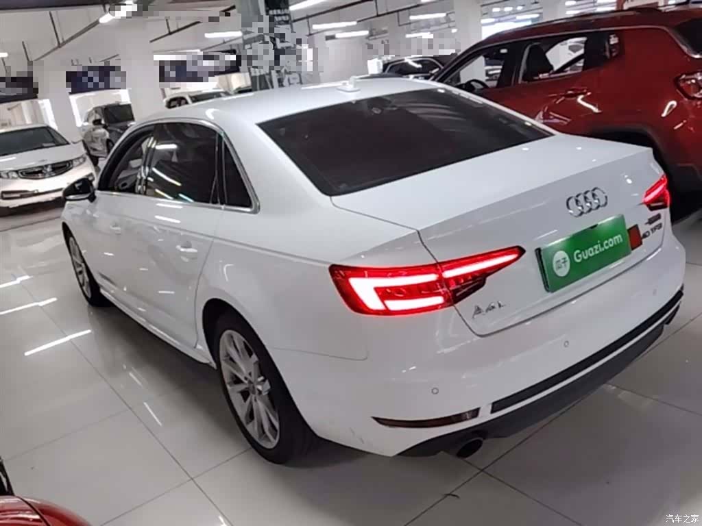 Audi A4L, 2017 все фото