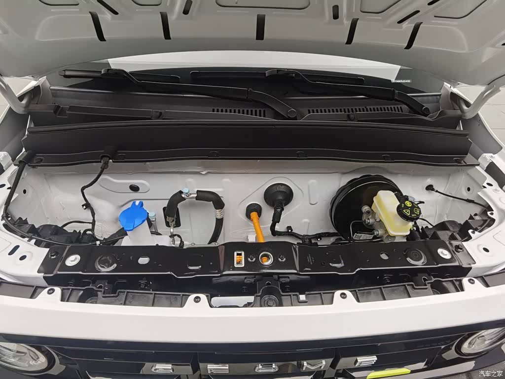 Geely Panda, 2024 6