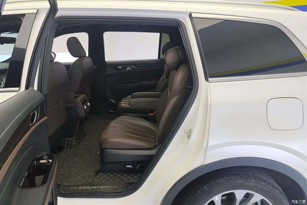 Ford Equator, 2021 11