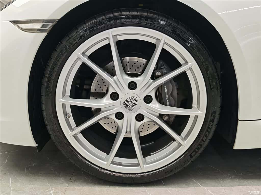 Porsche Boxster, 2022 4