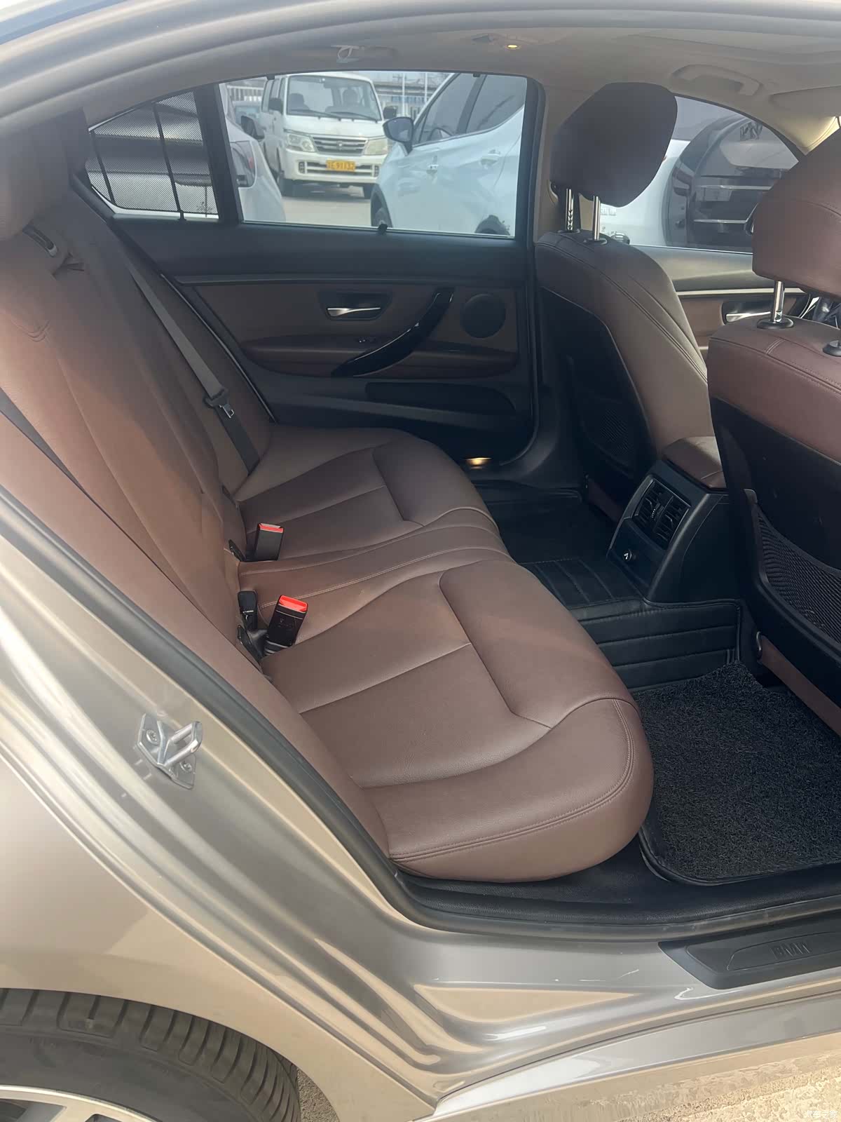 BMW 3 Series, 2019 11