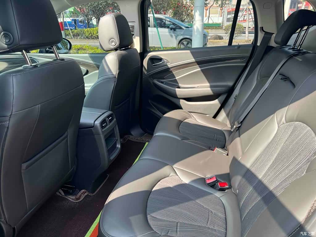 Buick Envision Plus, 2021 14