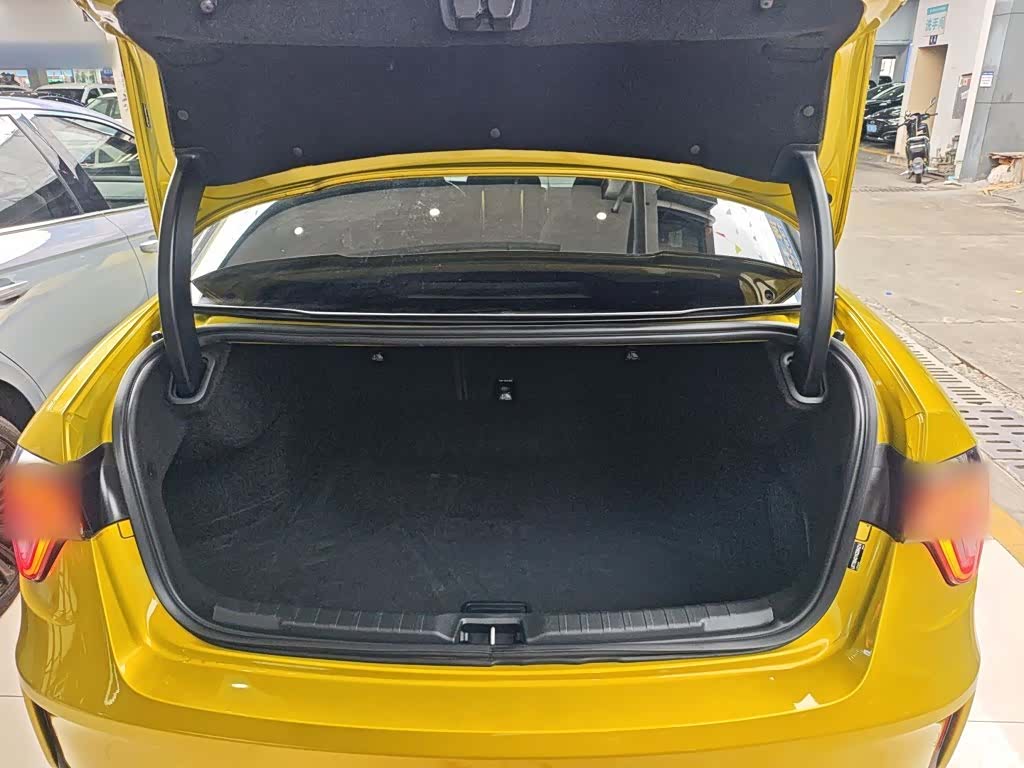 Lynk & Co 01, 2019 15