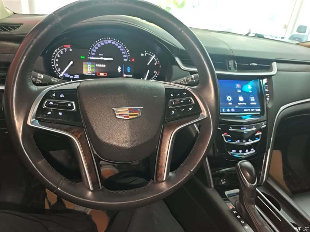 Cadillac XTS, 2019 10