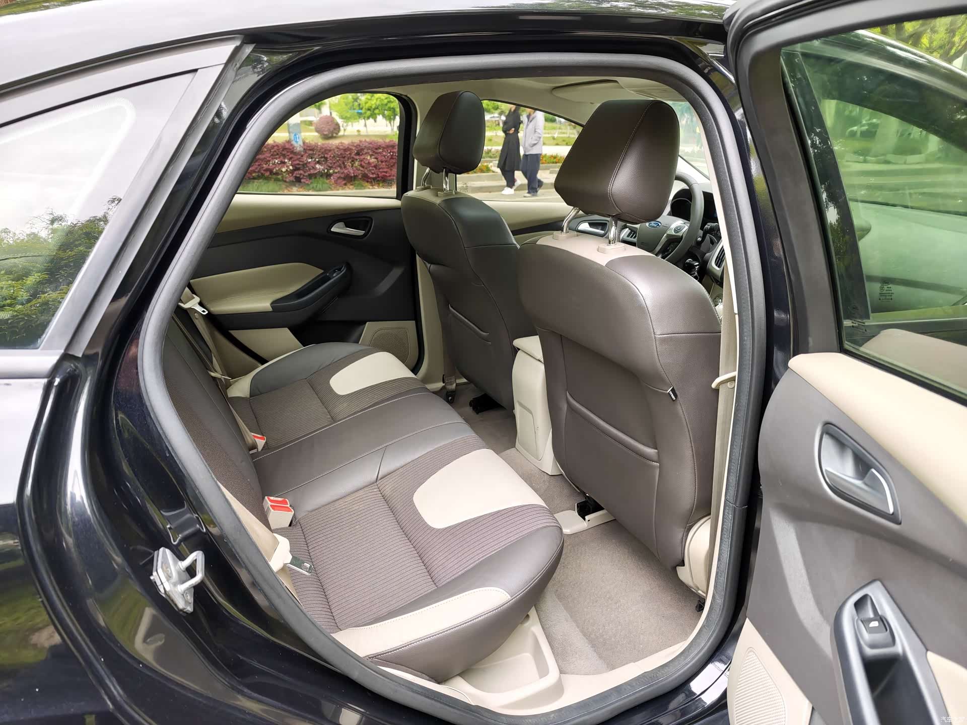 Ford Focus, 2013 18